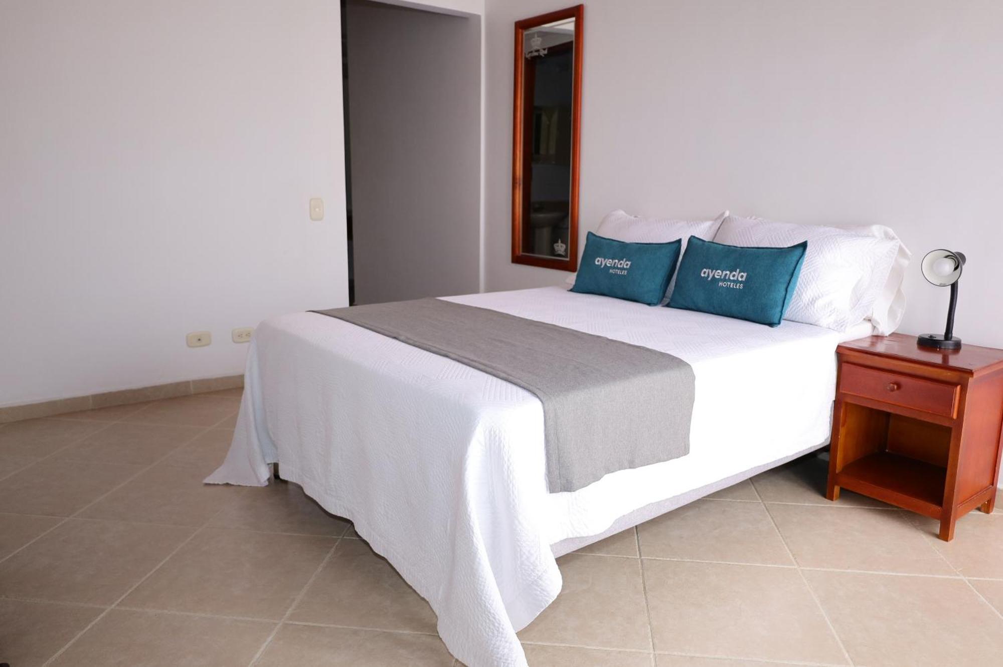 Ayenda Torre 2 Hotell Apartadó Exteriör bild
