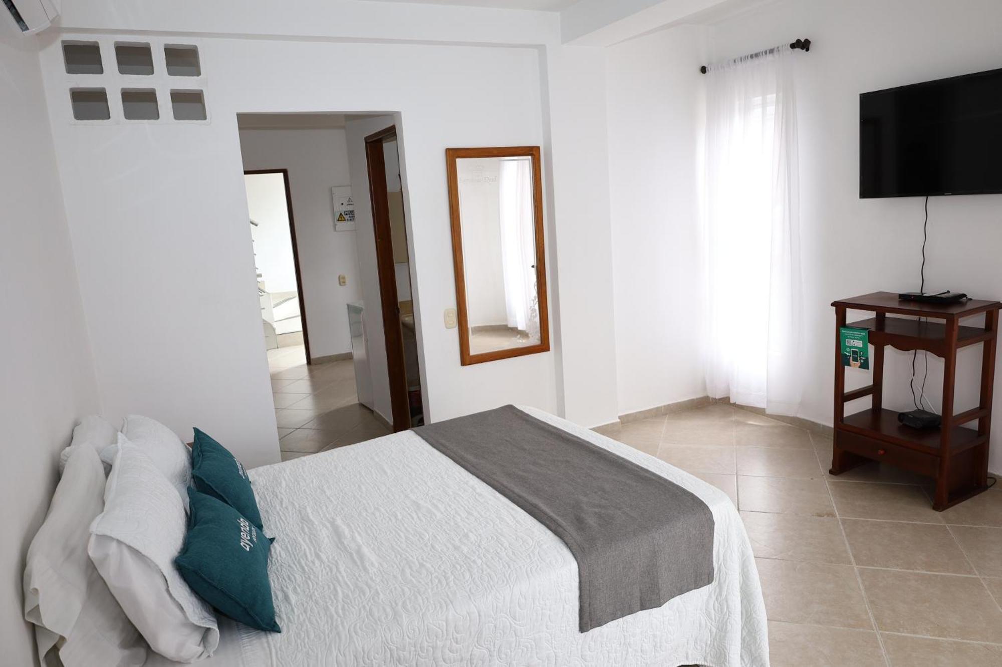 Ayenda Torre 2 Hotell Apartadó Exteriör bild